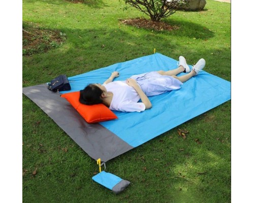 Непромокаемый пляжный коврик для пикника с сумкой чехлом 140х200 см оптом
